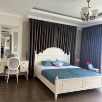 Cho thuê CHCC Happy Valley, Dt 135m2, 3PN, 2WC, view đẹp, giá 36triệu