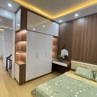 Nhỉnh 4 Tỷ - Nhà Phố Lê Quý Đôn Hà Đông 30M2 5 Tầng