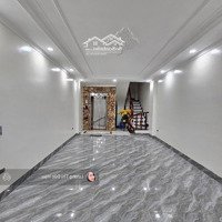 Bán Nhà Trung Tâm Phố Vip Ngọc Lâm-Nguyễn Văn Cừ-Thang Máy-Đẹp Long Lanh-Gara-6 Tầng-50M2-Mt 4M