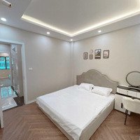 Cần Bán Nhà - Phố Tân Mai -Diện Tích60M2, 5 Tầng, Thang Máy - Chỉ 9 Tỷ Đồng Xíu Thôi