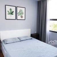 Chính Chủ Bán Căn Hộ Cao Cấp Tòa Hoàng Cầu Skylinediện Tích70M2, 2 Pn, Nhà Đẹp, Tầng Trung, Giá Bán 5.6 Tỷ.