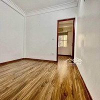 Chưa Tới 4.7Tỷ, Có Nhà Mới 30M2*4T, Trung Tâm Thanh Xuân, Ngõ Thông Gần Ôtô, Trước Nhà 3 Gác Tránh.