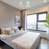 Bán 2 Phòng Ngủ59M2 View Trực Diện Hồ Bơi Tại Beverly Solari Vinhomes Grand Park