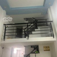 Bán Nhà Còn Cứng C2 Phạm Hùng,Diện Tích3,3 X9. Giá Bán 2Ty1, Xd 1 Trệt 1 Lững 1 Lầu, 3 Phòng Ngủ2Wc