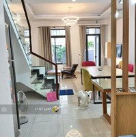 Cho Thuê Nguyên Căn Nhà Phố Lakeview City Đầy Đủ Nội Thất Giá 28 Triệu/Th. Liên Hệ: 0917330220