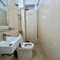 Bán Nhà Riêng 41M2X5 Tầng Tại Phú Diễn, 8 Phòng Khép Kín. 6,4 Tỷ