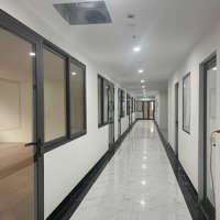 Nhượng Lại 1300M2 Sàn Tầng 1 Và 2 Khối Đế Chung Cư Đang Cho Thuê 1,8 Tỷ/Năm