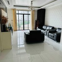 Bán Căn Royal City Tòa R3 3 Phòng Ngủ 195M2, View Quảng Trường