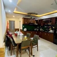 Bán nhà 3 tầng mới mt Phan Phu Tiên, 73m2, 5.15 tỷ tl