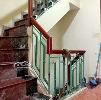 Ôtô Đỗ Cửa Mặt Ngõ Kd Nhộn Nhịp , Đủ Thứ Tiện Ích -Diện Tích40 M2 ,Nhà 3T 3 P Ngủmặt Tiền4 M Tc 7 Tỷ X Có Tl