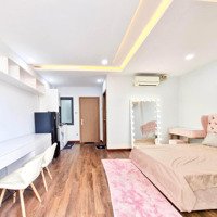 Căn Hộ Ban Công 50M2, Máy Giặt Riêng, Bếp Xa Giường, Thang Máy Lê Quang Định, Bình Thạnh