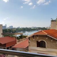 Cho thuê căn hộ 60m2 1PN tại Trúc Bạch, Ba Đình, đầy đủ nội thất
