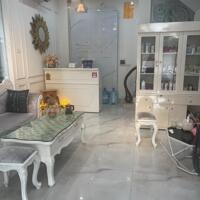 CHO THUÊ NHÀ MPKD SPA, MÔ HÌNH SẠCH SẼ PHỐ MINH KHAI, 34M2, 4 TẦNG, 4 NGỦ, 4 WC, 27 TRIỆU