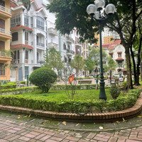 Cho Thuê Biệt Thự Trung Hòa Nhân Chính 5 Tầng 128M2 View Vườn Hoa, Vỉa Hè Rộng, Ôtô Vào Kd Đỉnh