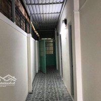 Tin Thật: Dãy Trọ 165M2, Hẻm Xe Hơi, 7X25, Tn 8 Triệu/Tháng, Siêu Thị Go Dĩ An, Bình Dương