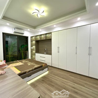 Hoa Hậu Chân Dài Hai Bà Trưng - Full Nội Thất, 40M2*5 Tầng - Sổ Đỏ Nở Hậu Giá Hơn 6 Tỷ