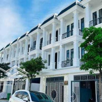 Nhà Ngộp Ra Gấp Tp Tân Uyên 65M2 Thích Hợp Cho Người Mua Đầu Tư