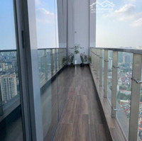 Độc Quyền Căn Skyvilla 570M Metropolis Cần Cho Thuê. Siêu Vip Với Thiết Kế 6 Phòng Ngủ 5 Vệ Sinh Giá 8500$/Tháng