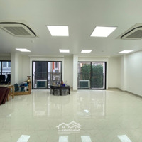 Chính Chủ Cho Thuê Văn Phòng 90M2 Nguyên Hồng Giá Cực Rẻ, Sàn Mới Tinh. Liên Hệ 0971016095