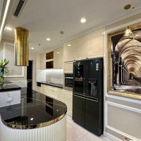 Chính Chủ Cần Bán 3 Phòng Ngủ- 120 M2 - Giá Bán 7,8 Tỷ - Vinhome Central Park, Giá Tốt Liên Hệ 0933333133