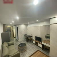 Studio Nguyễn Chí Thanh, Láng Thượng, Đống Đa. Full Nội Thất, Ban Công, Mg Riêng