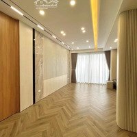 Bán Nhà Nguyễn Văn Cừ - Long Biên - Phân Lô - Thang Máy 40M2 X 6Tầng Giá Bán 13,3Ty