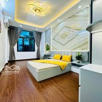 Hiếm 102, Chùa Bộc, Gần Phố, Ô Tô, Ngõ Thông 38M2X 5 Tầng, Full Nôi Thất, Ở Luôn