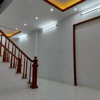 Bán nhà 40m2 xây 4 tầng Vĩnh Quỳnh, Thanh Trì.