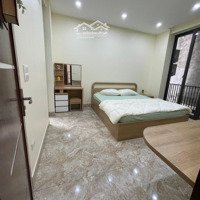 Căn Hộ 1 Ngủ 45M2, Máy Giặt Riêng, Giá Chỉ 8, 5 Triệu Tại 445 Lạc Long Quân, Tây Hồ