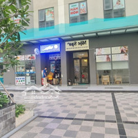 Bán 1 Căn Shophouse Duy Nhất Bcons Plaza View Nội Khu Hồ Bơi. Giá Bán 3,1 Tỷ. Có Hđ Thuê Sẵn. Sổ Sẵn