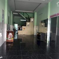 Chính chủ bán nhà mặt tiền đường Nguyễn Sơn- Quận Tân Phú.