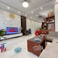 Kim Giang _ Cầu Tó _ Hữu Hòa Nhà Đẹp Nhỉnh 4Tỷ 42M2 4 Tầng , Ngõ Trước Nhà 5 M