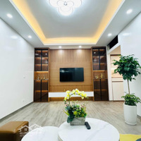 Chuyển Nhà Cần Bán Căn Hộ Golden Land, Thanh Xuân, S = 96M2, 2 Phòng Ngủ 2 Vệ Sinh Giá Bán 5.3 Tỷ. Liên Hệ: 0985 232 584