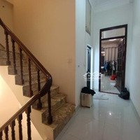 Bán Nhà Mặt Phố Mai Dịch Kinh Doanhdiện Tích41M2/50M2 X 5T Giá 2X Tỷ Liên Hệ: 0949859830