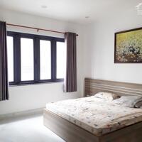 Cho thuê nhà 1 lầu nội thất cao cấp hẻm Nguyễn Phi Khanh, Q1
