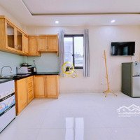 Cho Thuê Căn Hộ Studio Balcony 35M2, Giặt Riêng, Thang Máy Mặt Tiền Hoàng Sa, Cầu Trần Quang Diệu