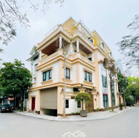 Thanh Xuân,Nguyễn Tuân 108M2, 7 Tầng, 20M Mặt Tiền,- Giá Bán 43 Tỷ Thanh Xuân.- Lh Giang 0979388189