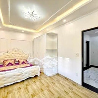 Bán Căn Nhà 56M2 7T Đẹp Tuyệt Vời Phố Nguyễn Sơn - Thang Máy - Gara Ô Tô - Lô Góc - Full Nội Thất