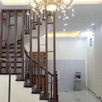 Cho Thuê Mặt Bằng Kinh Doanh Phố Giảng Võ Diện Tích: 110Mx3Tầng, Mt: 5.5M, Thuê 60 Triệu Liên Hệ: 0349833933