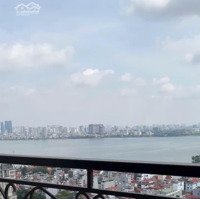 Bán Gấp Căn Penthouse View Trực Diện Hồ Tây.