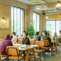 Siêu Phẩm Cho Thuê Nhà Hàng Cafe Quận Cầu Giấy Mặt Phố Hồ Tùng Mậu 120M2X2 Tầng Mặt Tiền 23M