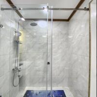 CHO THUÊ CĂN HỘ LEMAN LUXURY Q.3 :  - DIỆN TÍCH 87M2, ĐÃ THIẾT KẾ LẠI THÀNH 1PN 2WC