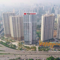 (View Hồ). Bán 2 Phòng Ngủ 2 Vệ Sinh72M2 Ban Công Đn Vinhomes D''capitale Trần Duy Hưng - Full Đồ - Có Sổ Đỏ