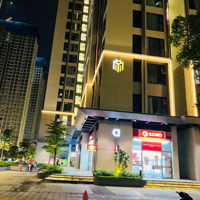 Cc Bán Shophouse Chân Đế Vinhomes Smart City. 81M2Mặt Tiền19M, 12,1Tỷ. Căngóc, Toà B Masteri.0943397664