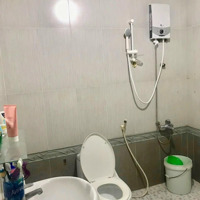 Chính Chủ Bán Căn Hộ Sacomreal Tân Phú 75M2 2 Phòng Ngủgiá Bán 1Ty770T. Có Sổ Đầy Đủ. Nội Thất Cơ Bản Ở Được