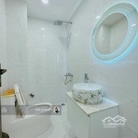 Chủ Ngộp Cần Bán Gấp Nhà 49M2 Ngay Đoàn Thị Điểm, P1, Phú Nhuận Xây 2 Lầu Chỉ 2Ty850. Sổ Hồng Riêng