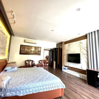 Cần Chuyển Nhượng Villa Sang Xịn Mịn 2,5 Tầng Sát Biển Phạm Văn Đồng Liên Hệ: 0948003376