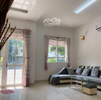 Cần Bán Biệt Thự , Nhà Liền Kề 150M2 ( 5 * 30 ) Tại Làng Chuyên Gia The Oasis Bình Dương