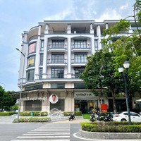 Shophouse Nguyễn Thị Nhung 7X20M - 6 Tầng, Ngăn Sẵn Vách Kính, Giá Chỉ 65 Triệu, Vị Trí Rất Đẹp