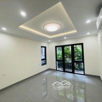 Lô Góc 2 Thoáng/Ô Tô Đỗ Cửa/Thang Máy Văn Cao 40M2 - 7 Tầng - Mt12M = 9.7 Tỷ Ba Đình